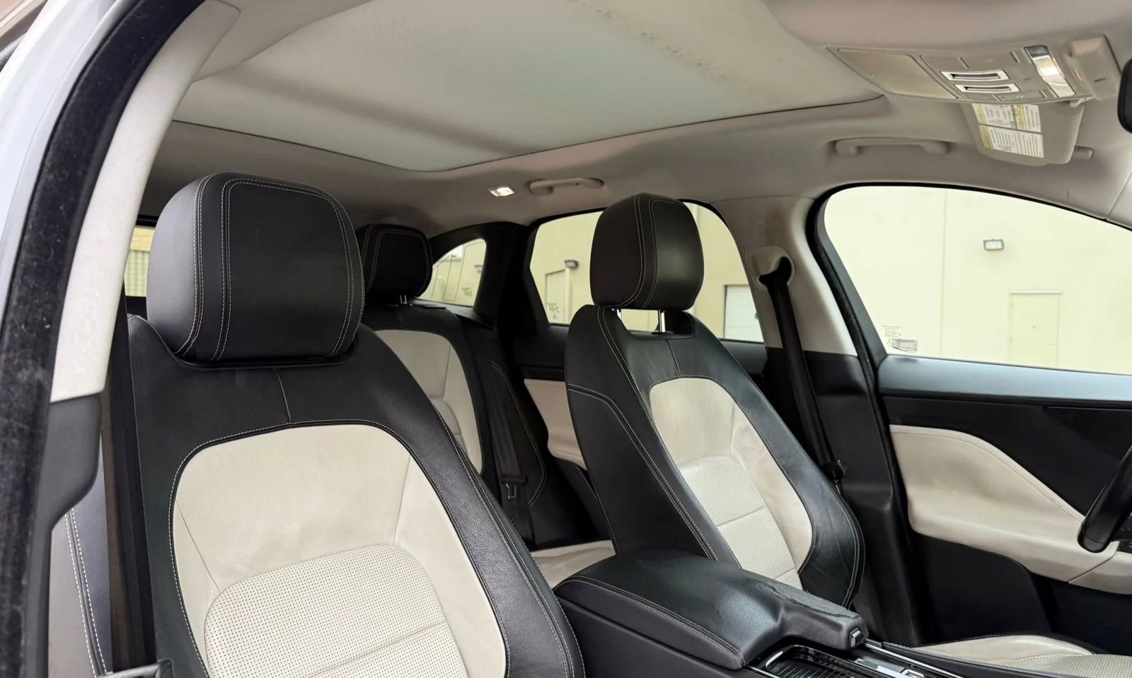 Used 2018 Jaguar F-PACE R-Sport image 18