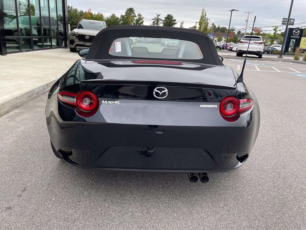 New 2026 MAZDA MX-5 Miata Sport RWD image 7