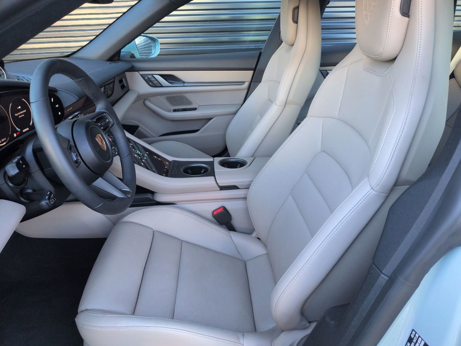 Certified 2025 Porsche Taycan 4 Cross Turismo image 5