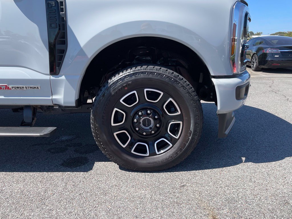 Used 2026 Ford F250 Platinum AWD/4WD image 33