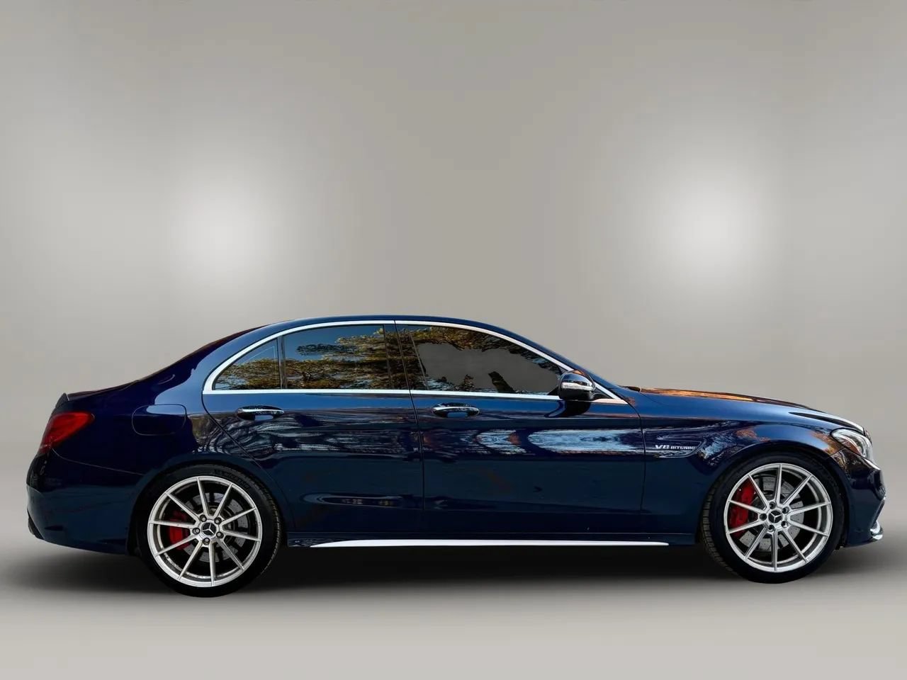 Used 2015 Mercedes-Benz C 63 AMG S image 6