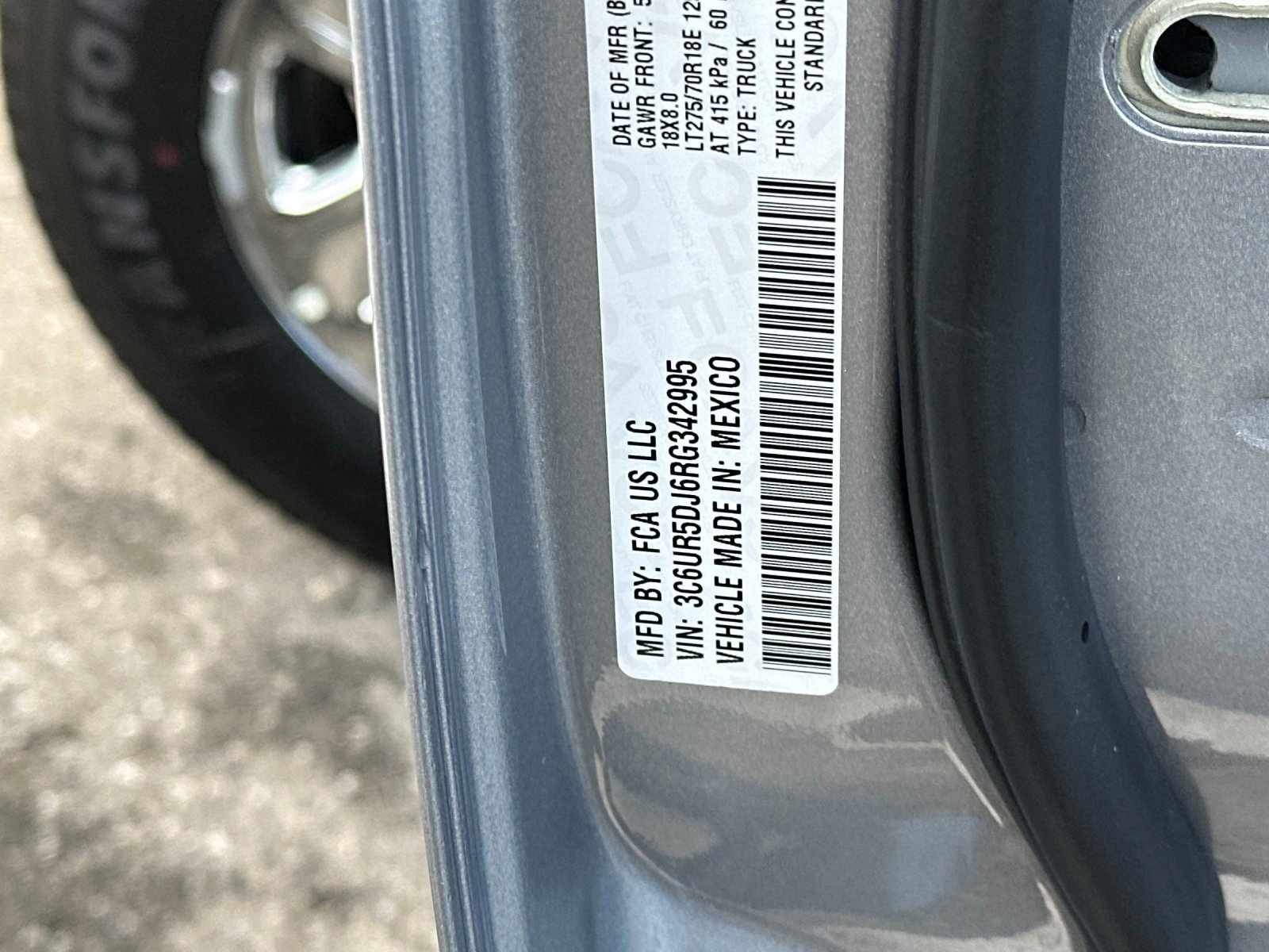 Used 2024 RAM 2500 Big Horn w/ Bed Utility Group image 28