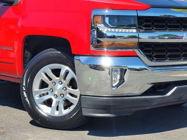 Used 2017 Chevrolet Silverado 1500 LT w/ All Star Edition AWD/4WD image 4