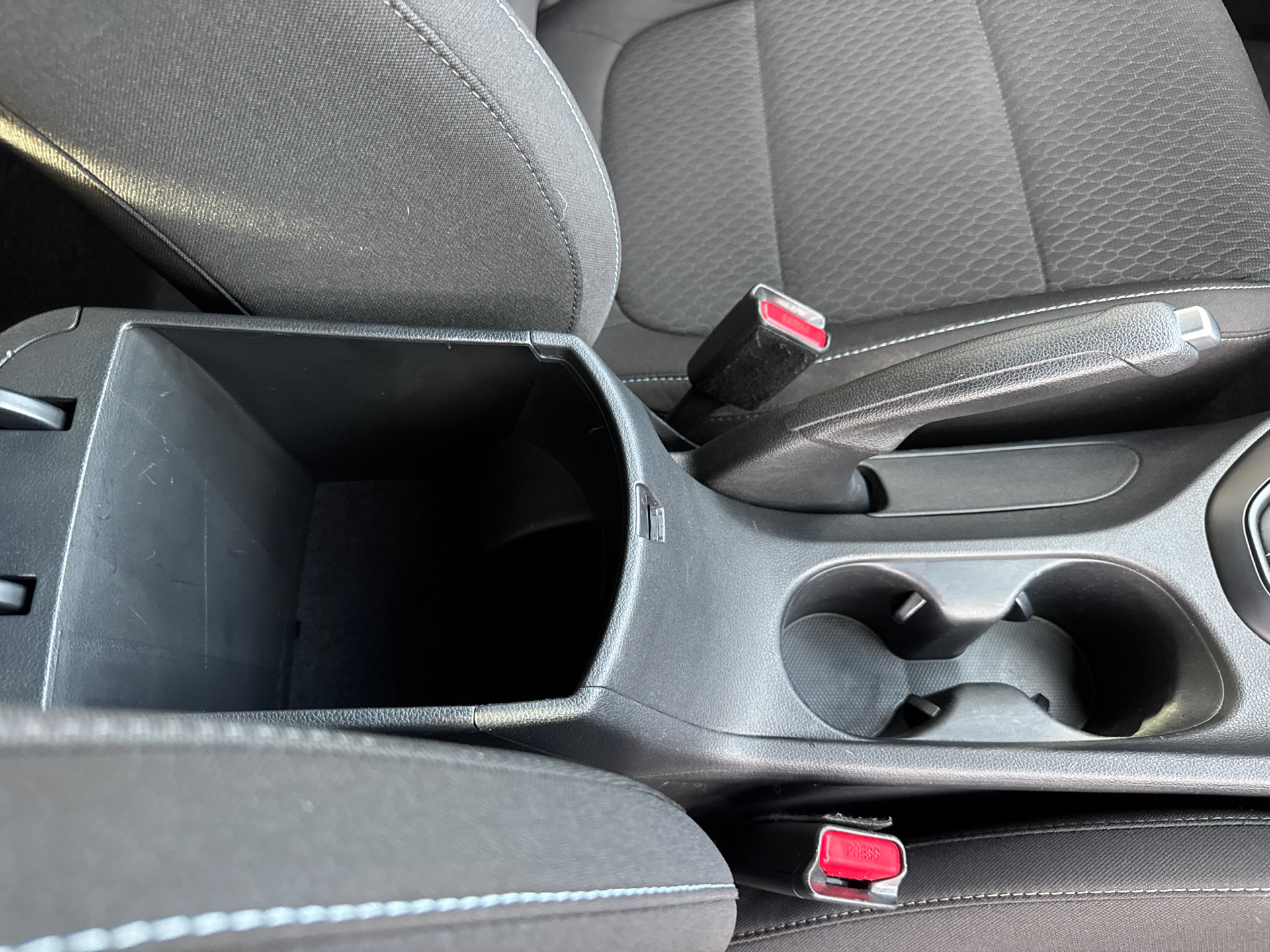 Used 2020 Hyundai Veloster N w/ Performance Package image 17