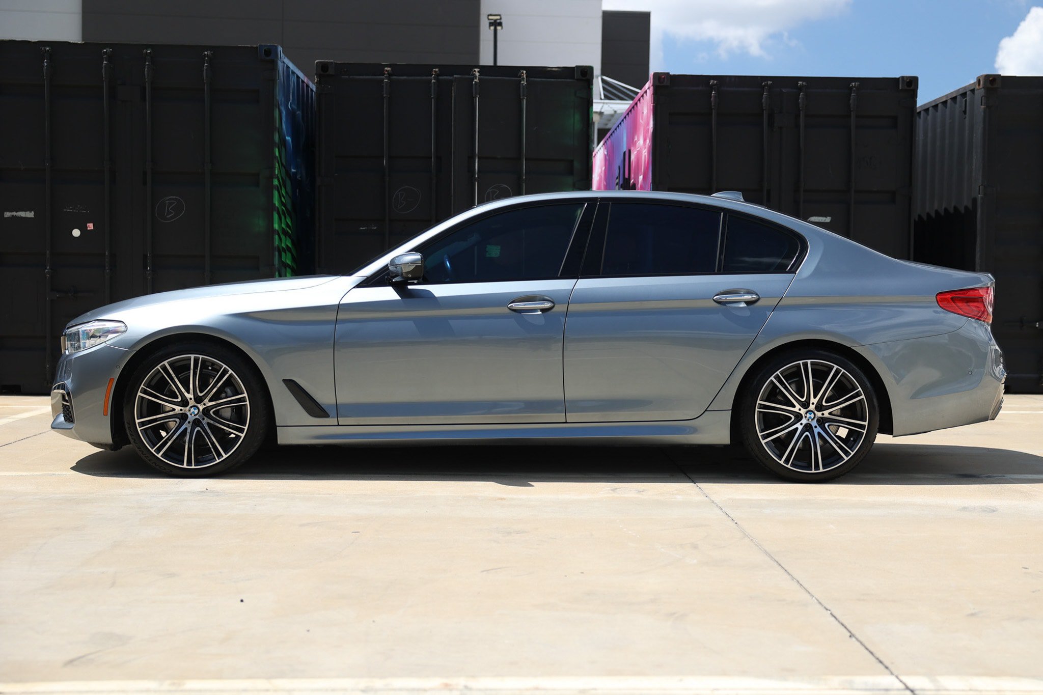 Used 2018 BMW 540i RWD image 4