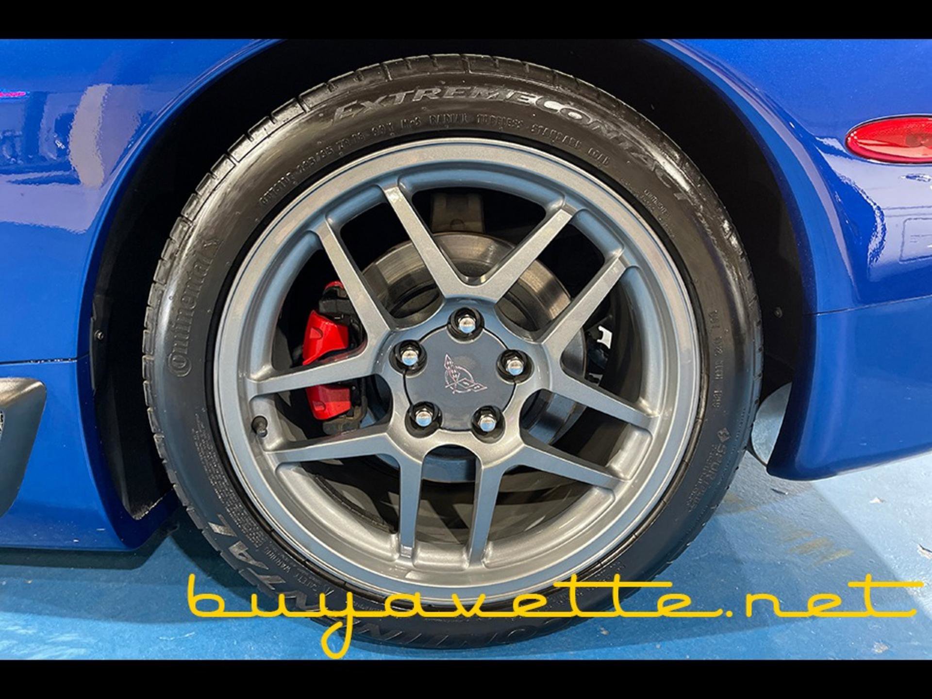Used 2003 Chevrolet Corvette Z06 w/ Memory Package, 3 Drivers RWD image 10