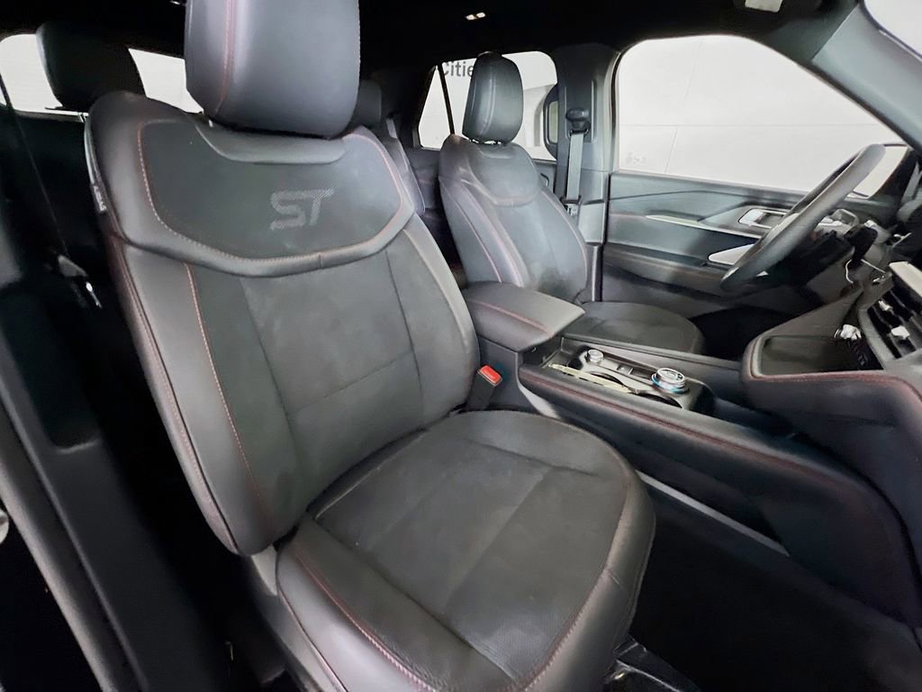 New 2026 Ford Explorer ST w/ Sun And Sound Package image 17