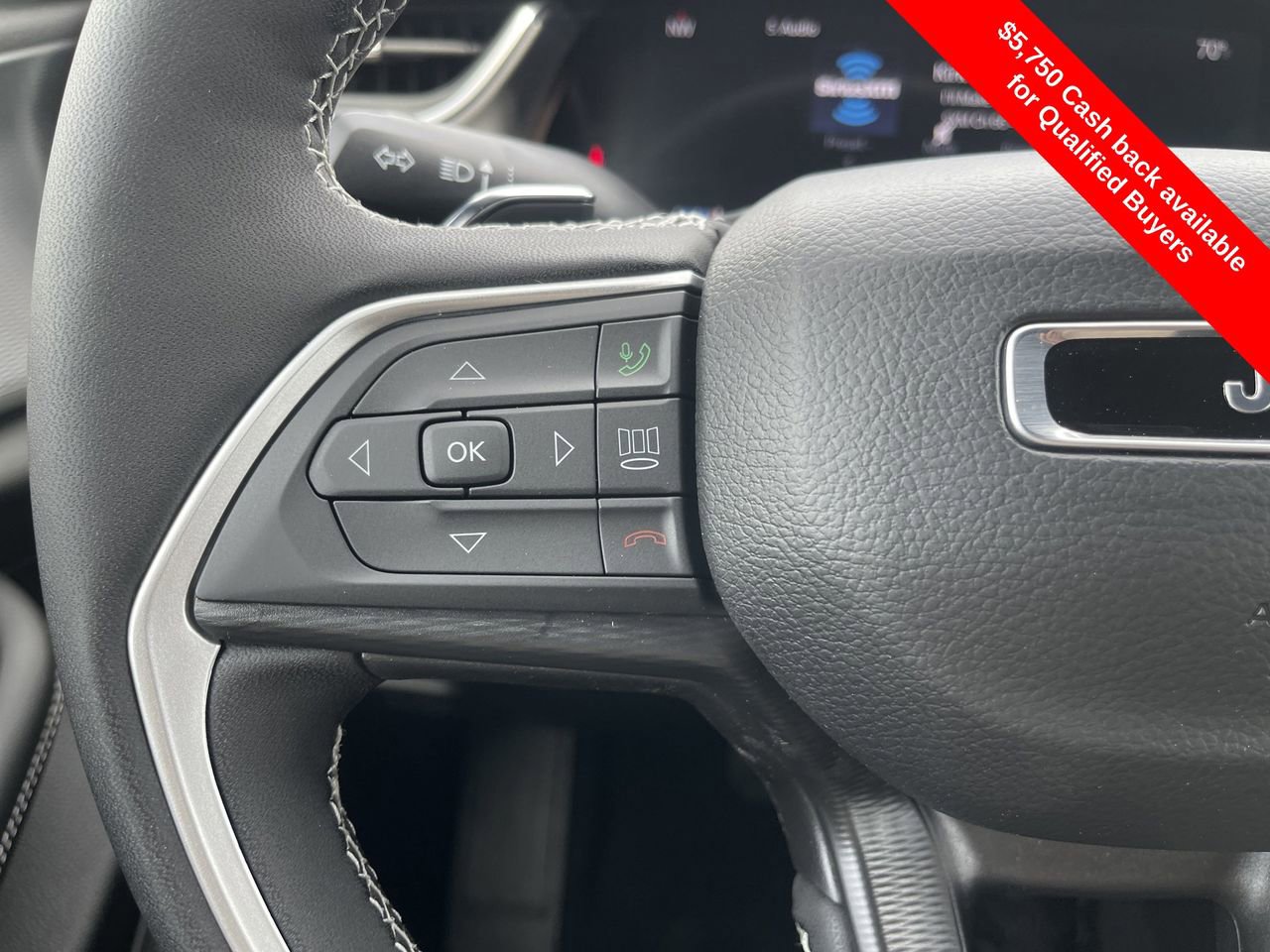 New 2025 Jeep Grand Cherokee Laredo X w/ Luxury Tech Group I image 13