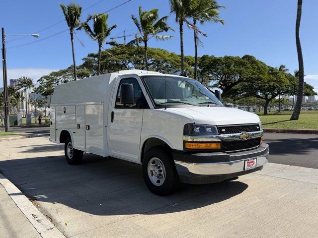 New 2025 Chevrolet Express 3500 Work Van w/ Power Convenience Package