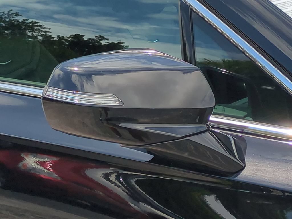 Used 2025 Cadillac XT6 Premium Luxury FWD image 12