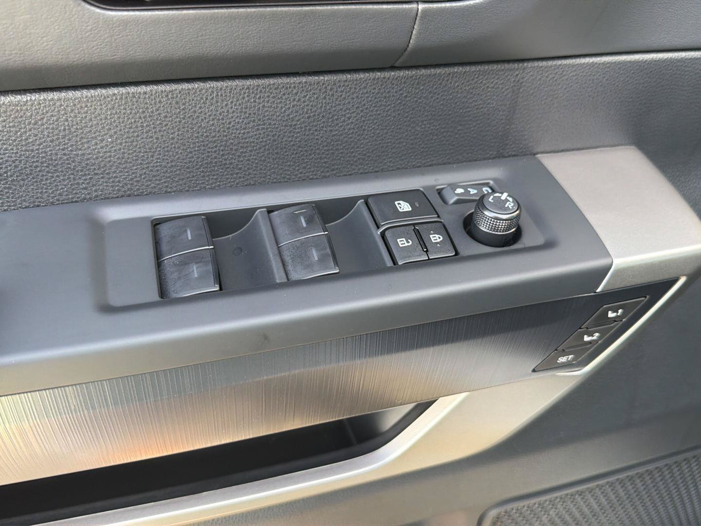 New 2026 Toyota Tundra Platinum AWD/4WD image 33