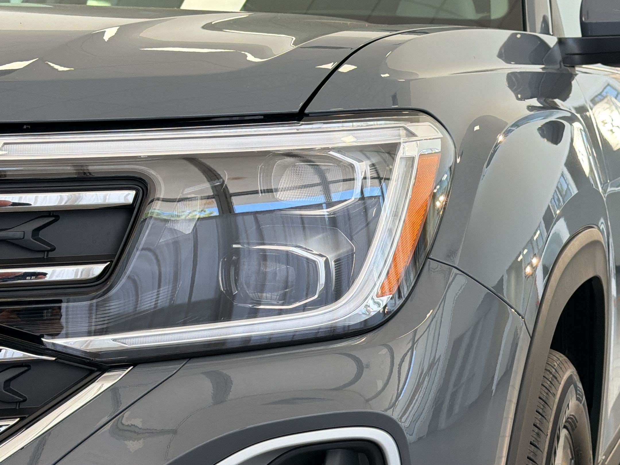 New 2026 Volkswagen Atlas SE FWD image 11