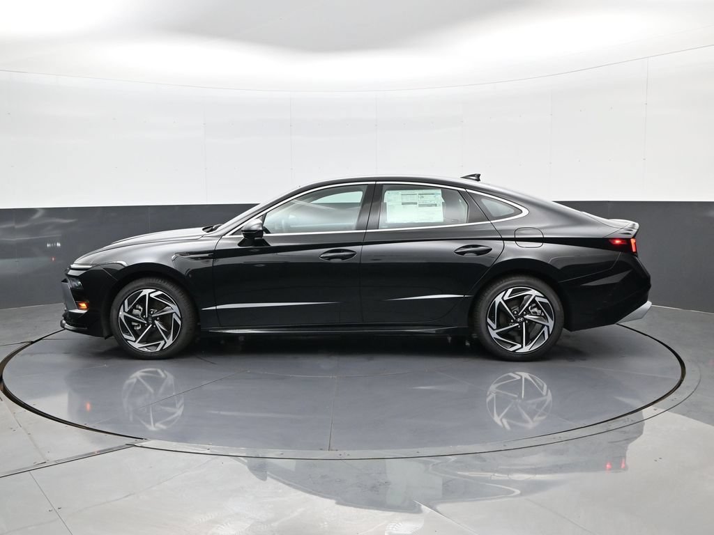 New 2026 Hyundai Sonata SEL FWD image 8