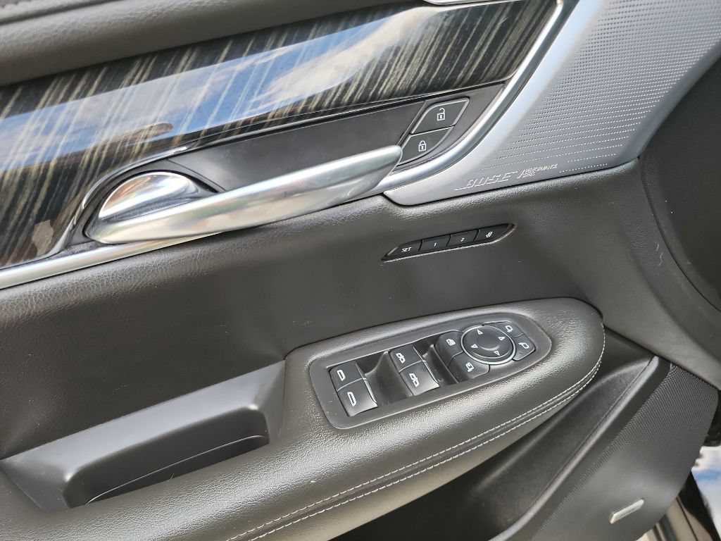 Used 2020 Cadillac XT6 Premium Luxury FWD image 14