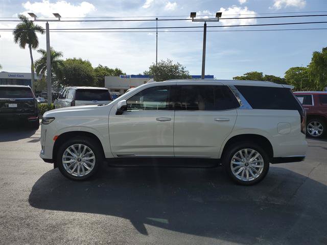 Certified 2024 Cadillac Escalade Luxury RWD image 21