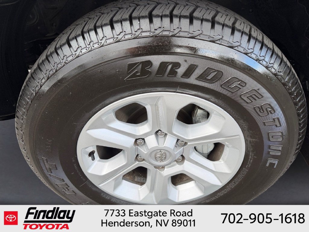 Certified 2024 Toyota 4Runner SR5 Premium w/ Moonroof Package AWD/4WD image 32