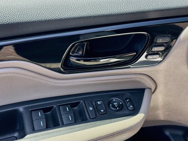 Certified 2023 Honda Odyssey Touring image 23