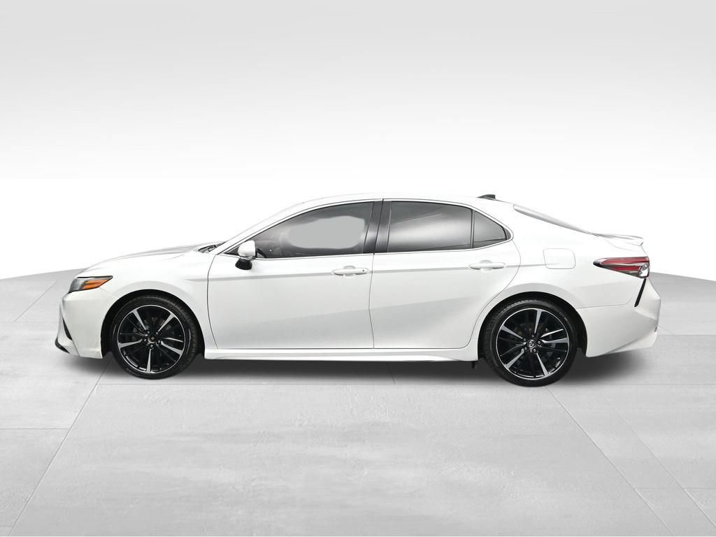 Used 2019 Toyota Camry XSE w/ Navigation Package FWD video 2