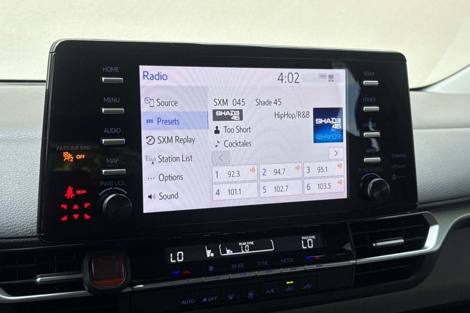 Used 2023 Toyota Sienna LE FWD image 18