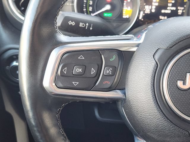 Used 2023 Jeep Wrangler Unlimited Sahara w/ Cold Weather Group AWD/4WD image 29