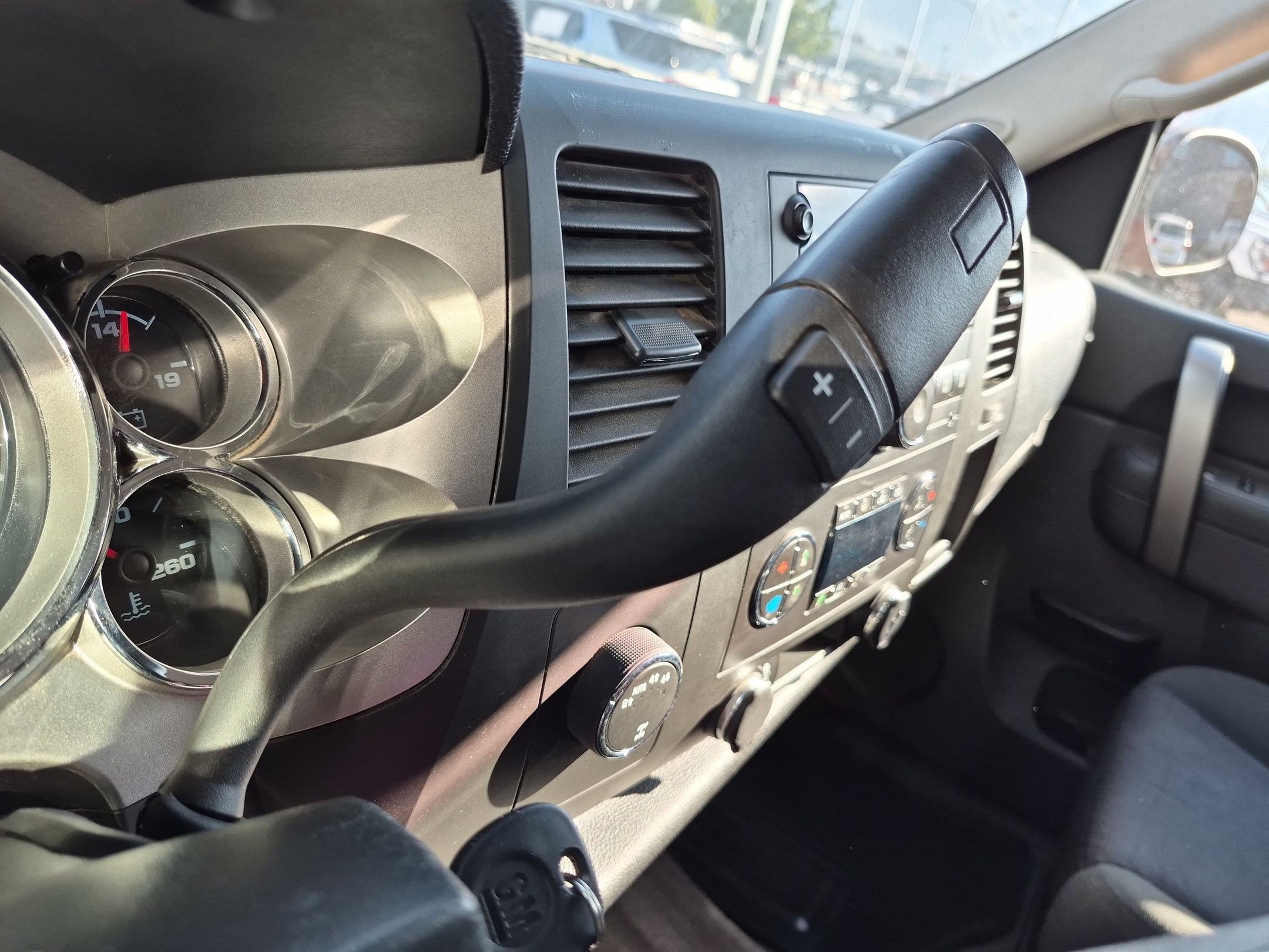 Used 2013 Chevrolet Silverado 1500 LT w/ All-Star Edition AWD/4WD image 23
