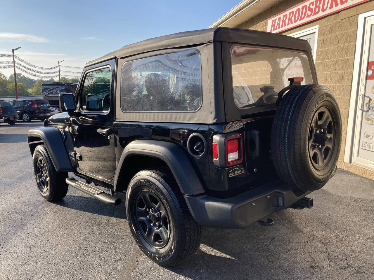 Used 2021 Jeep Wrangler Sport image 6