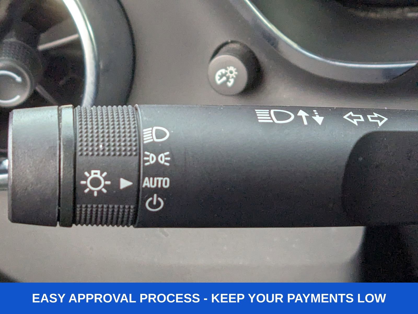 Used 2023 Chevrolet Camaro LT image 38