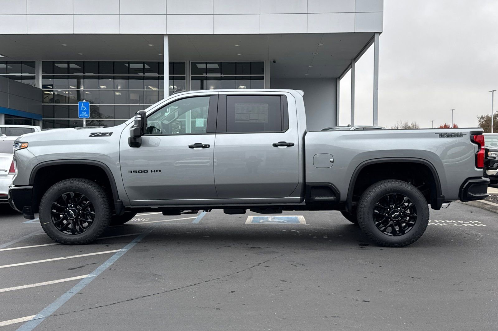 New 2026 Chevrolet Silverado 3500 LT w/ Trail Boss Package image 6
