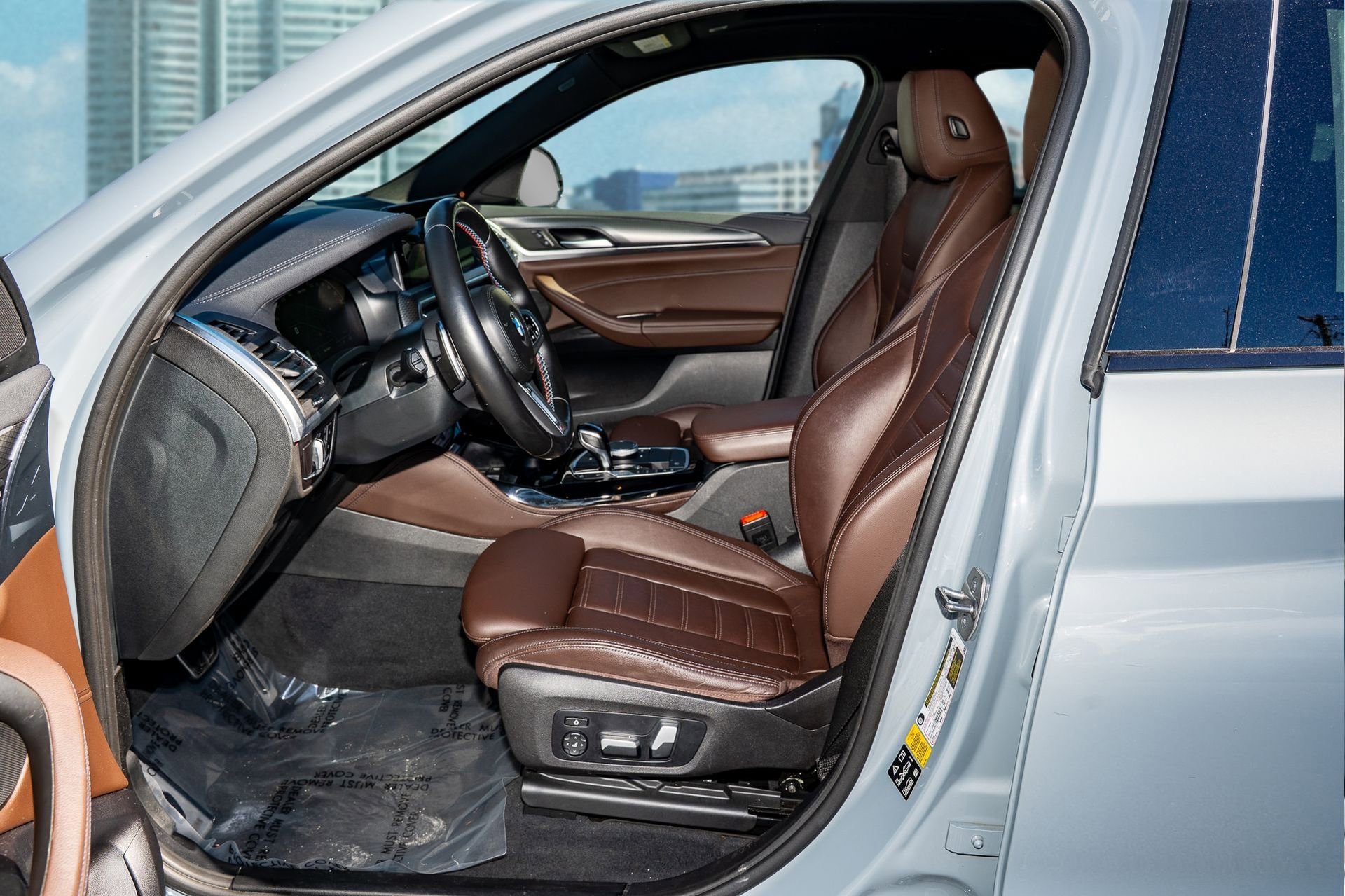 Used 2023 BMW X4 M40i w/ Premium Package image 14