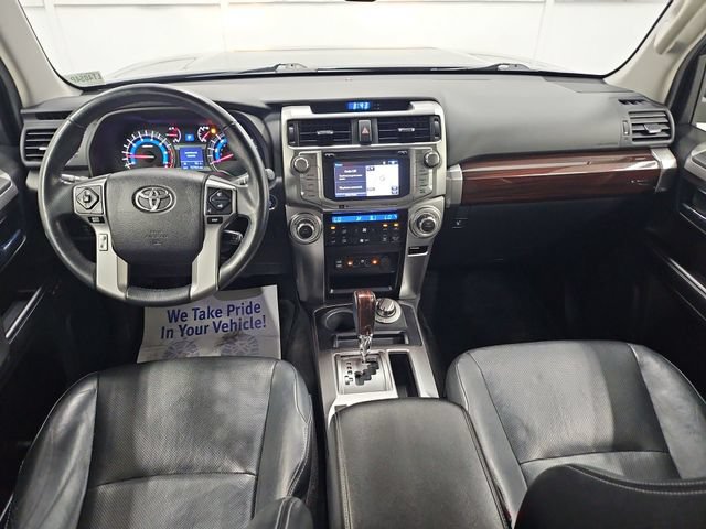 Used 2016 Toyota 4Runner SR5 AWD/4WD image 14