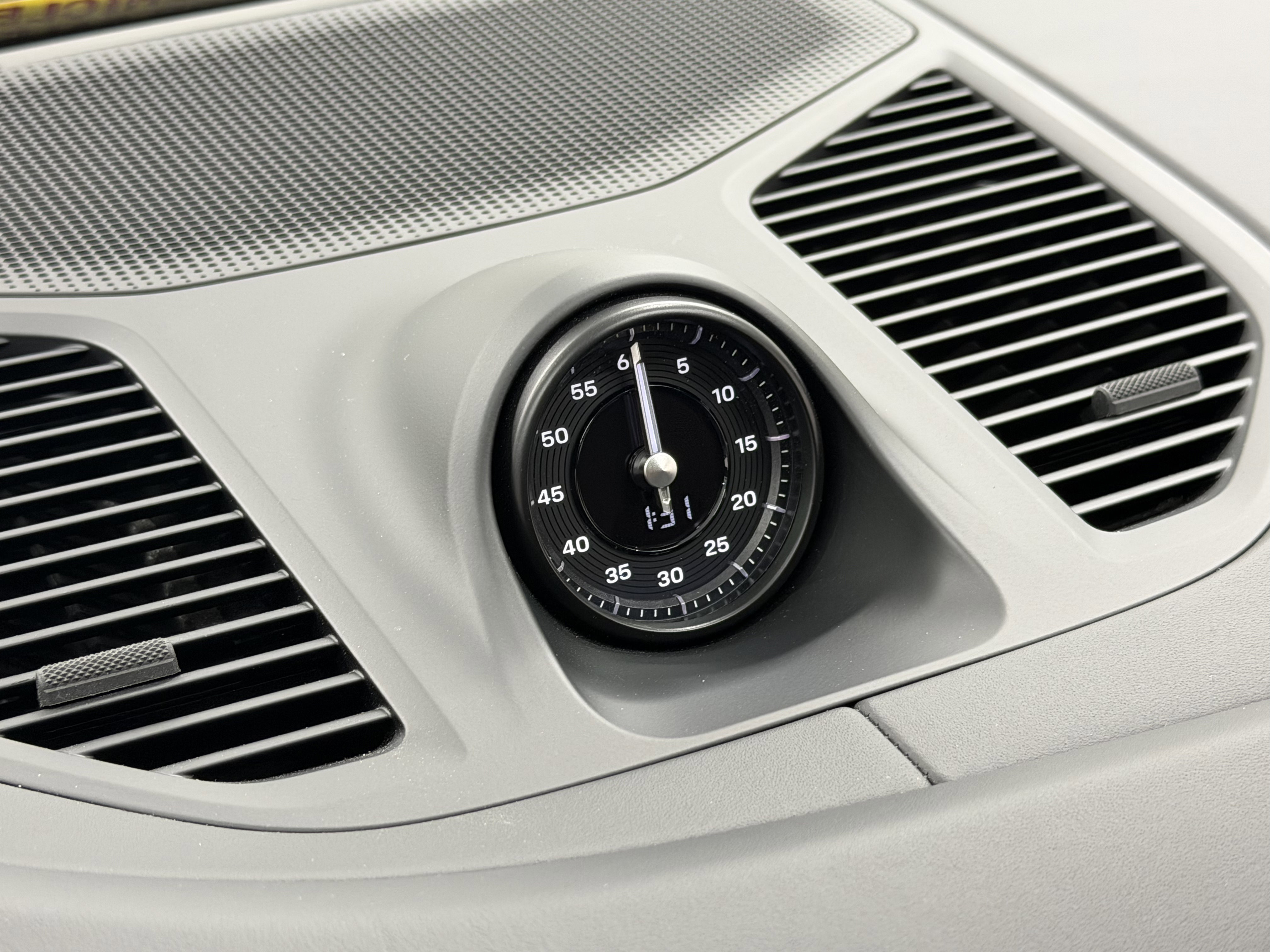 Certified 2025 Porsche Cayenne GTS image 61