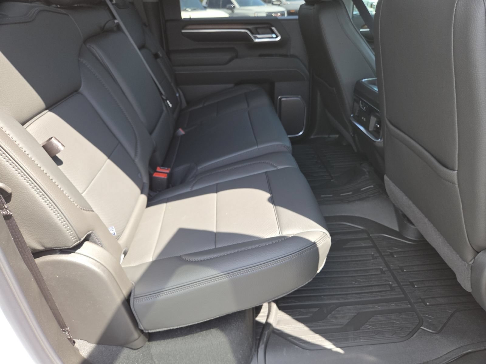New 2026 GMC Sierra 2500 Denali w/ Denali Reserve Package AWD/4WD image 28