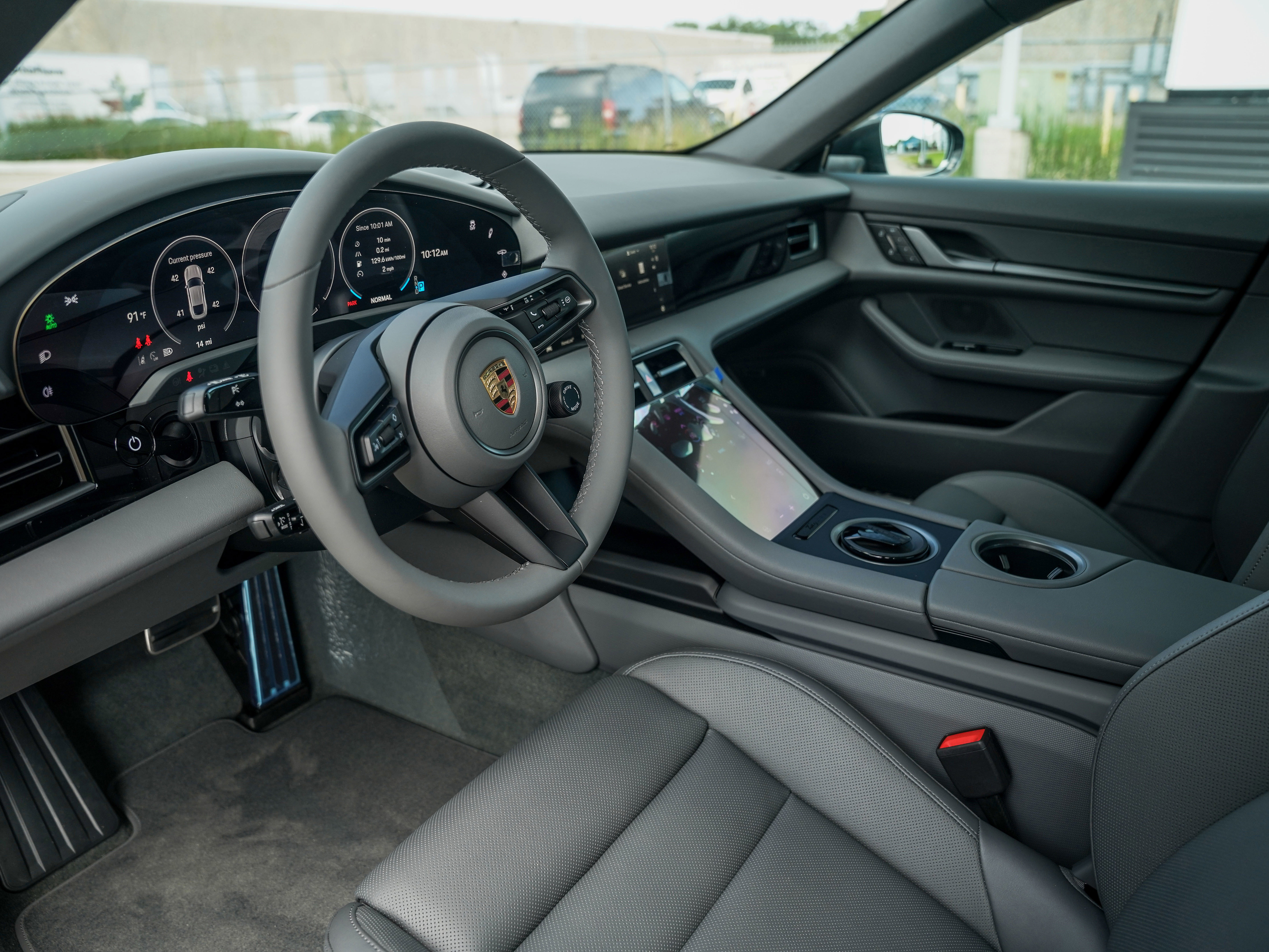 New 2025 Porsche Taycan 4 image 4