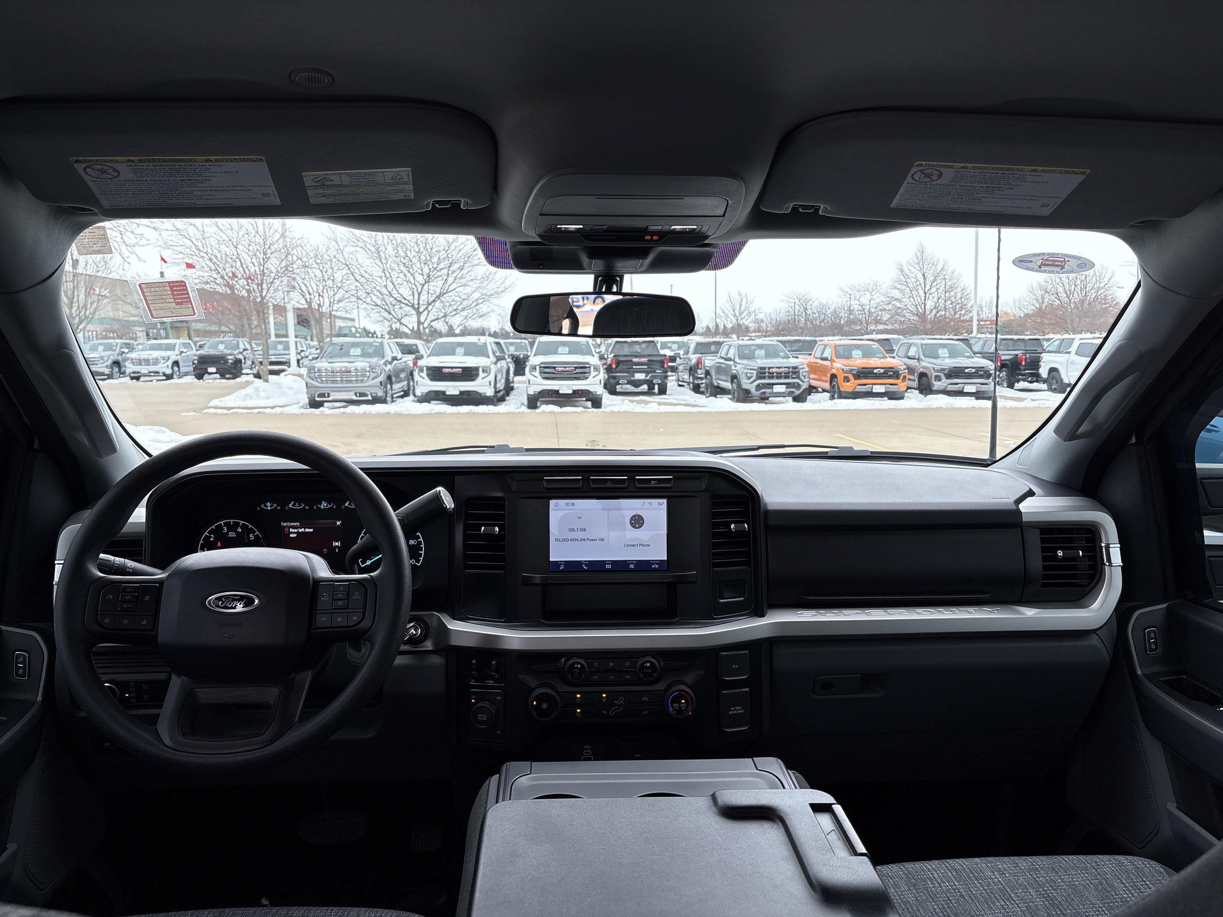 Used 2024 Ford F350 XLT w/ Snow Plow/Camper Package image 17