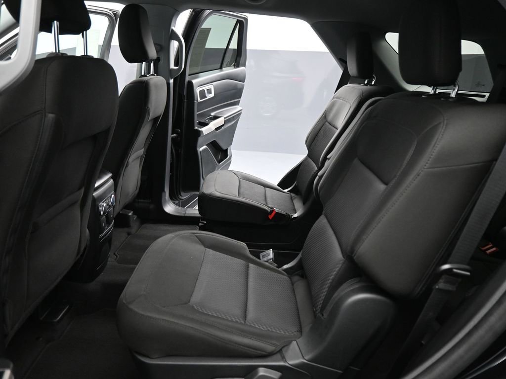 Certified 2022 Ford Explorer XLT image 21