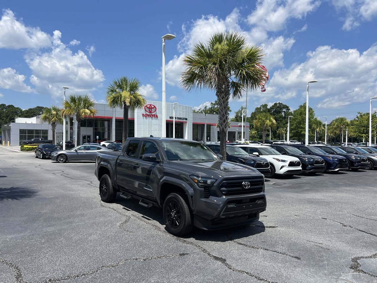 Used 2025 Toyota Tacoma SR5 RWD image 2