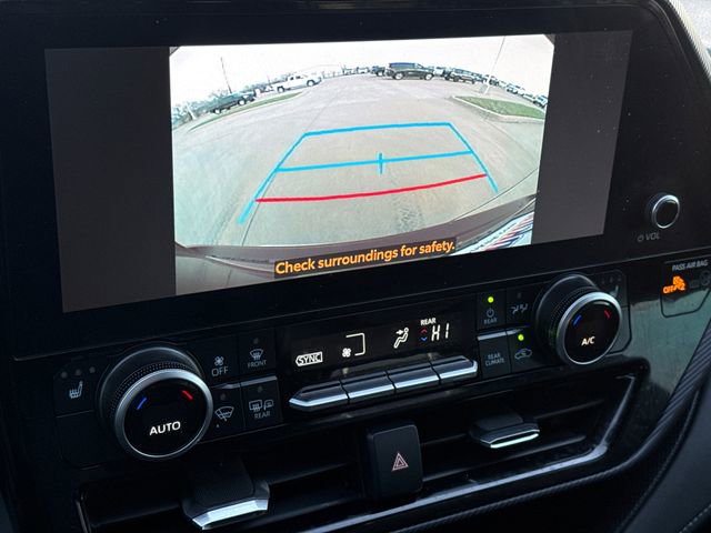 Used 2025 Toyota Highlander XSE image 25