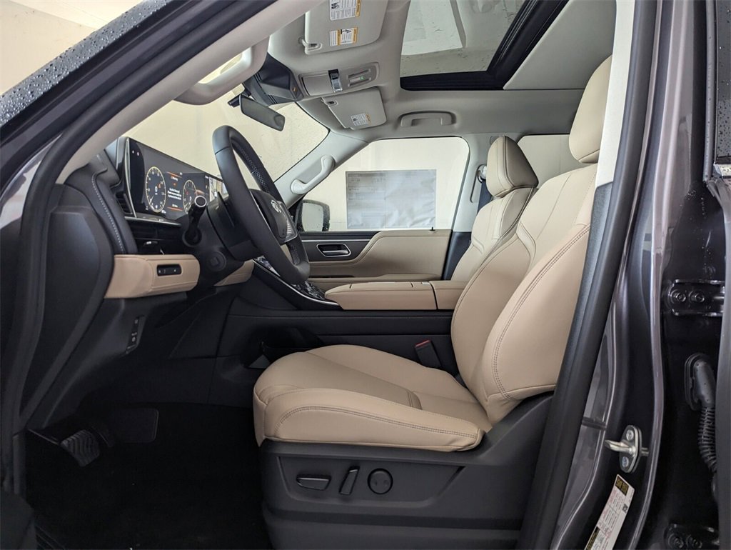 New 2026 INFINITI QX80 Pure w/ Cargo Package image 6