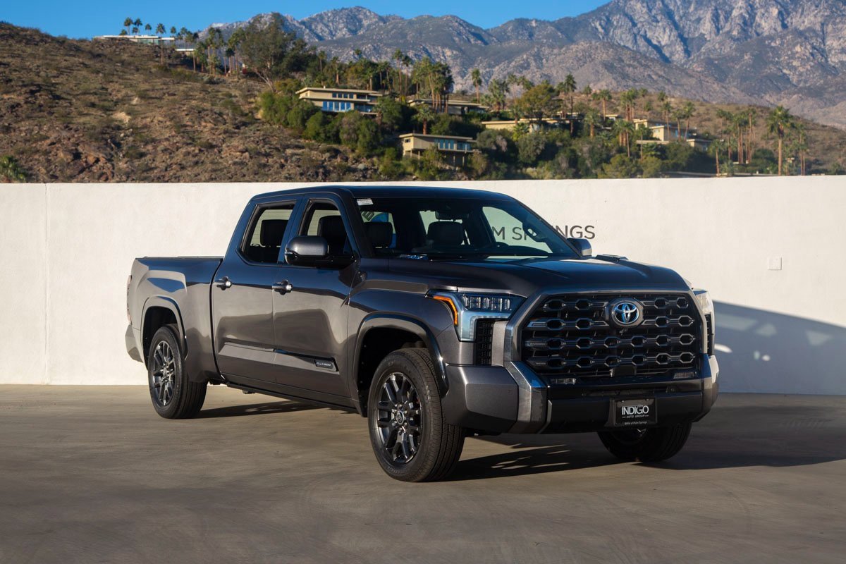 Used 2022 Toyota Tundra Platinum image 8
