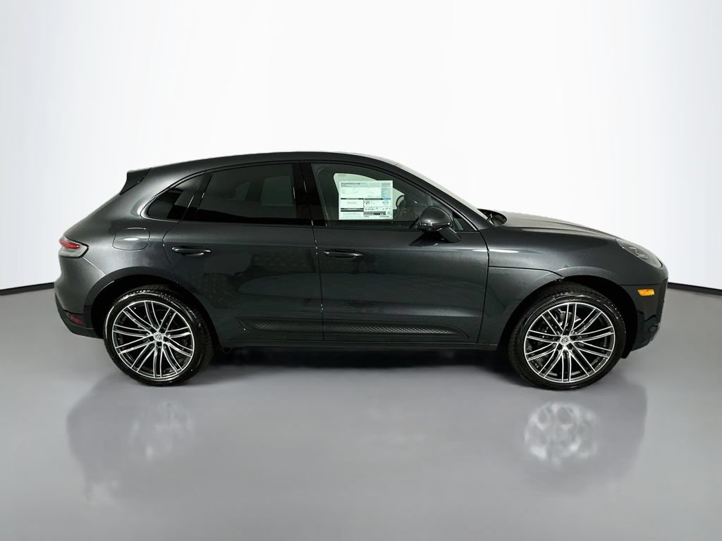 New 2026 Porsche Macan AWD/4WD image 8
