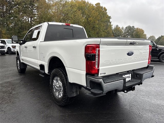 Used 2024 Ford F250 XLT w/ Black Appearance Package image 6
