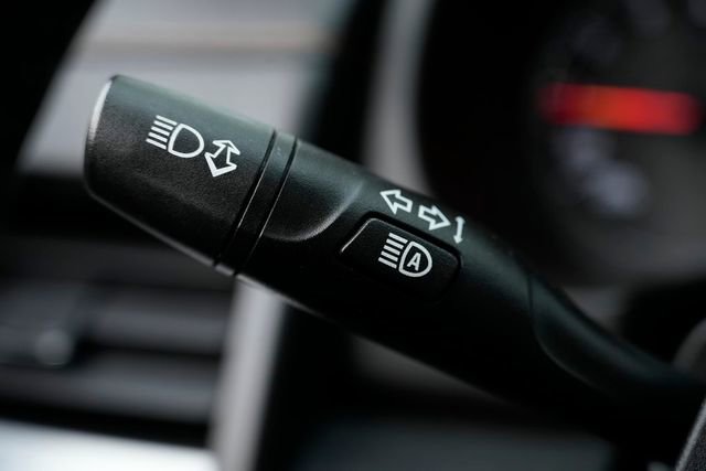 Used 2020 GMC Terrain SLT image 41