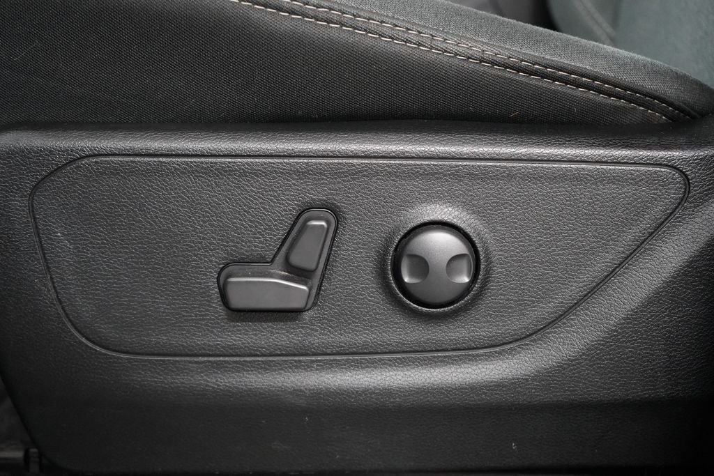 Used 2022 RAM 1500 Big Horn AWD/4WD image 19