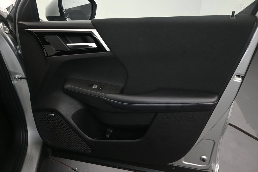 Used 2025 Mitsubishi Outlander ES AWD/4WD image 15