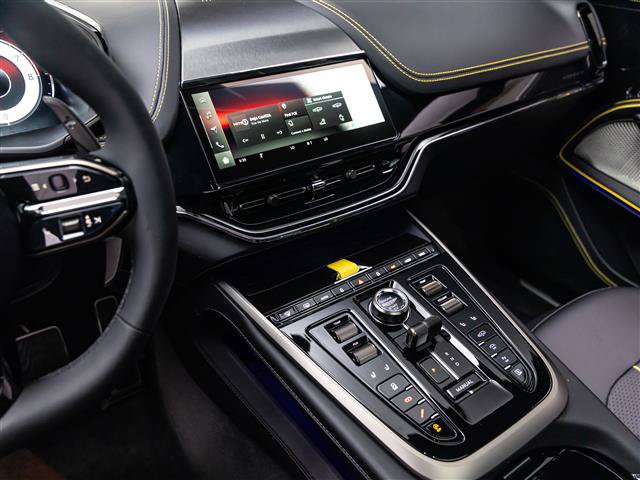 New 2026 Aston Martin DBX 707 AWD/4WD image 9
