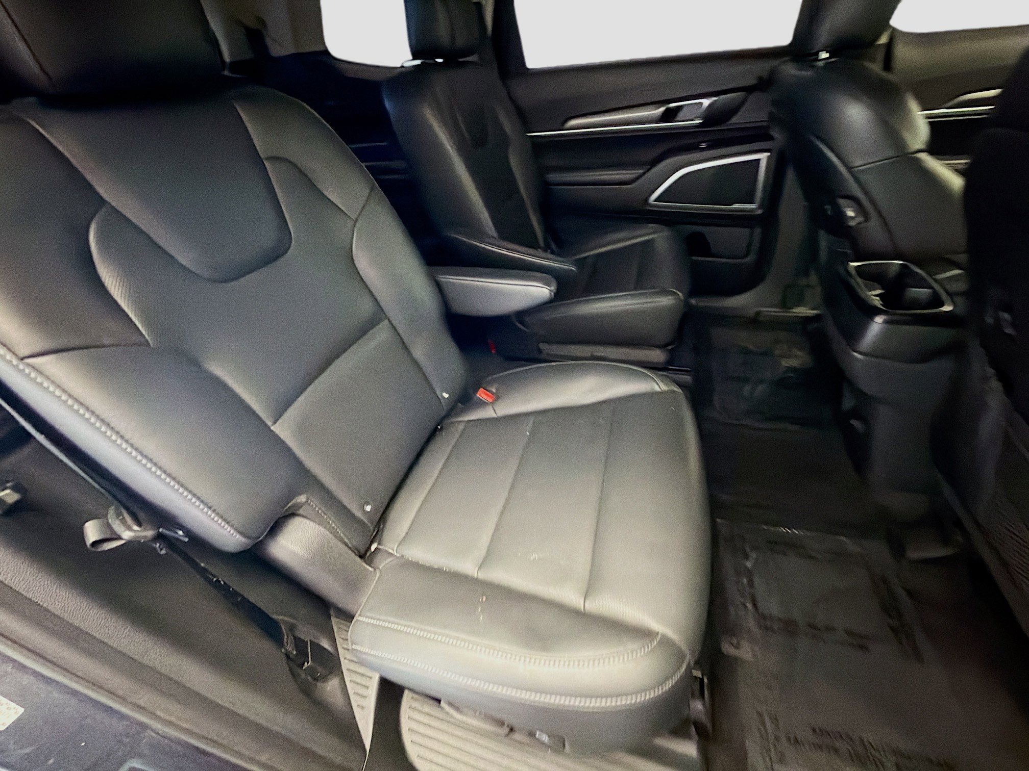 Used 2020 Kia Telluride S FWD image 14