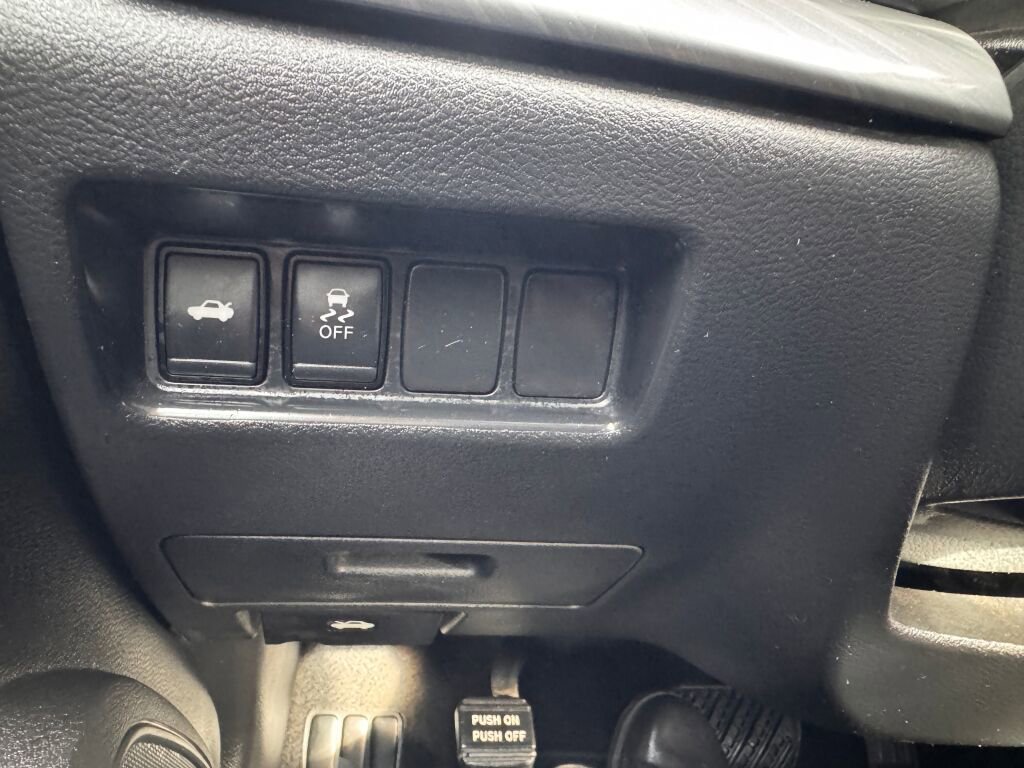 Used 2018 Nissan Maxima 3.5 SV image 31