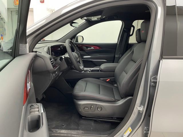 New 2026 Chevrolet Traverse Z71 w/ Driver Confidence Package image 8