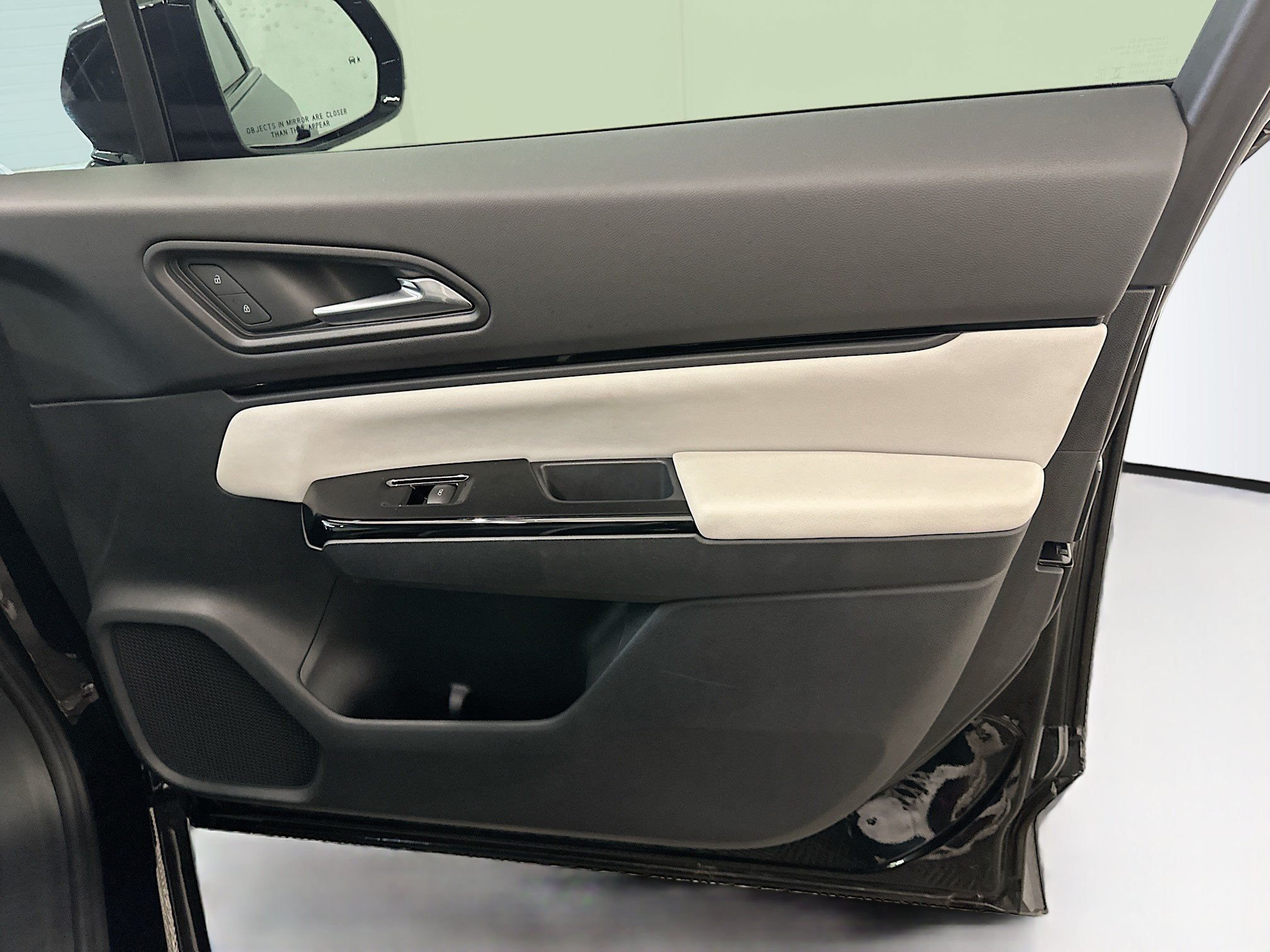 Used 2025 Honda Prologue Touring image 35