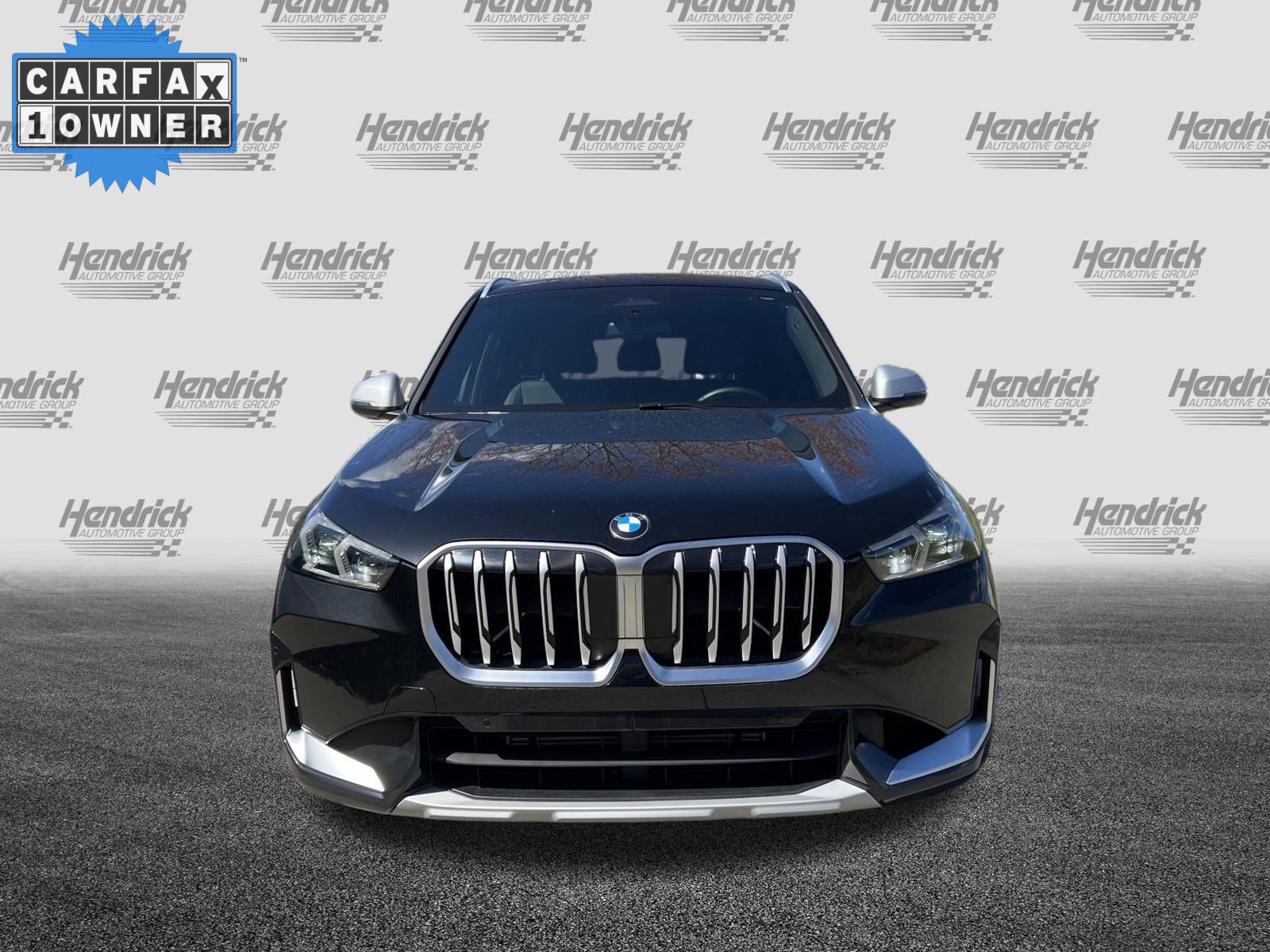 Used 2023 BMW X1 xDrive28i w/ Convenience Package AWD/4WD image 3